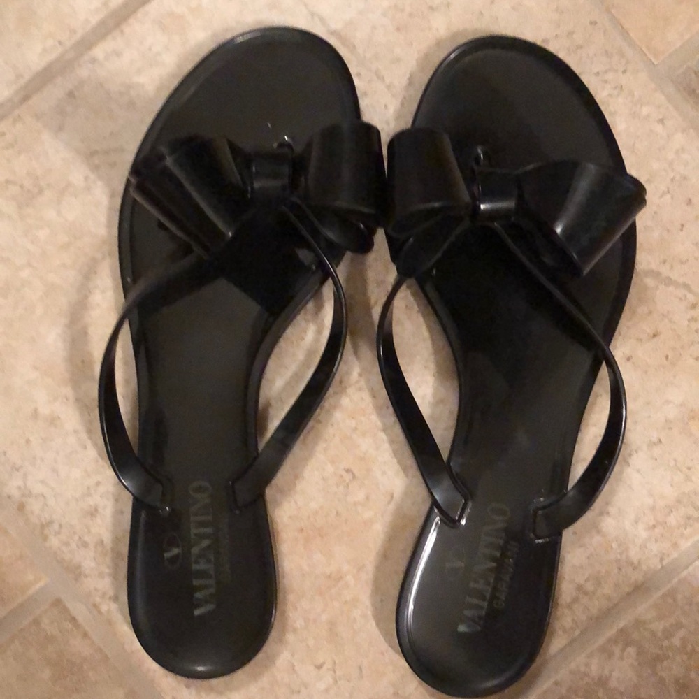 Valentino Garavani Black Bow tie Flip Flops